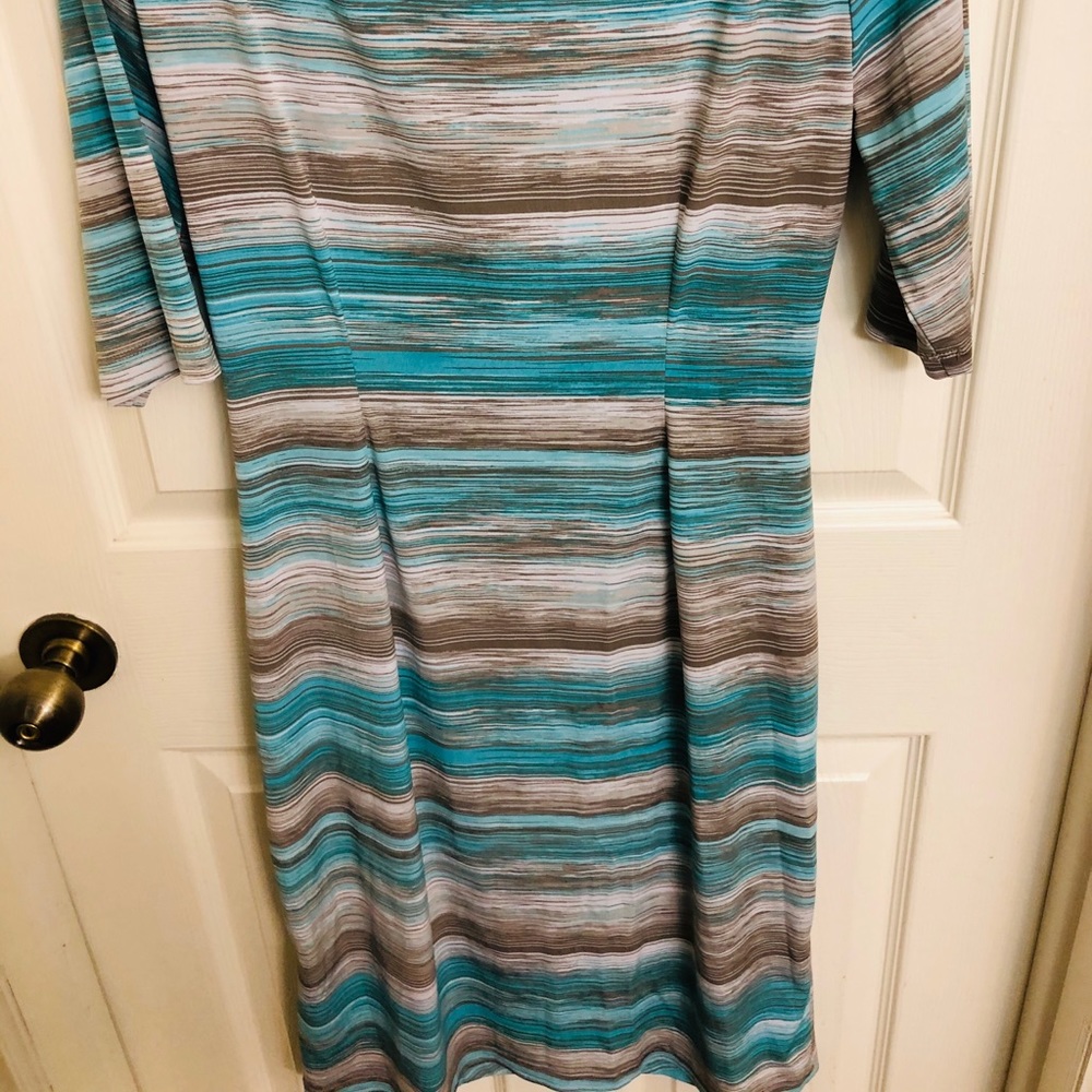 Blue and grey stripped knee length dress!
